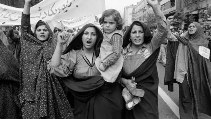 Ιράν 1979-1981: Επανάσταση και αντεπανάσταση